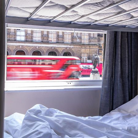 Mile End Beds Hostel Londra Exterior foto