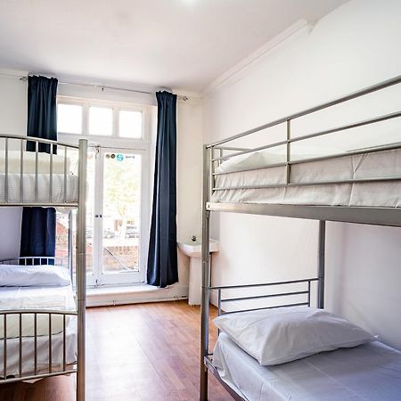 Mile End Beds Hostel Londra Exterior foto