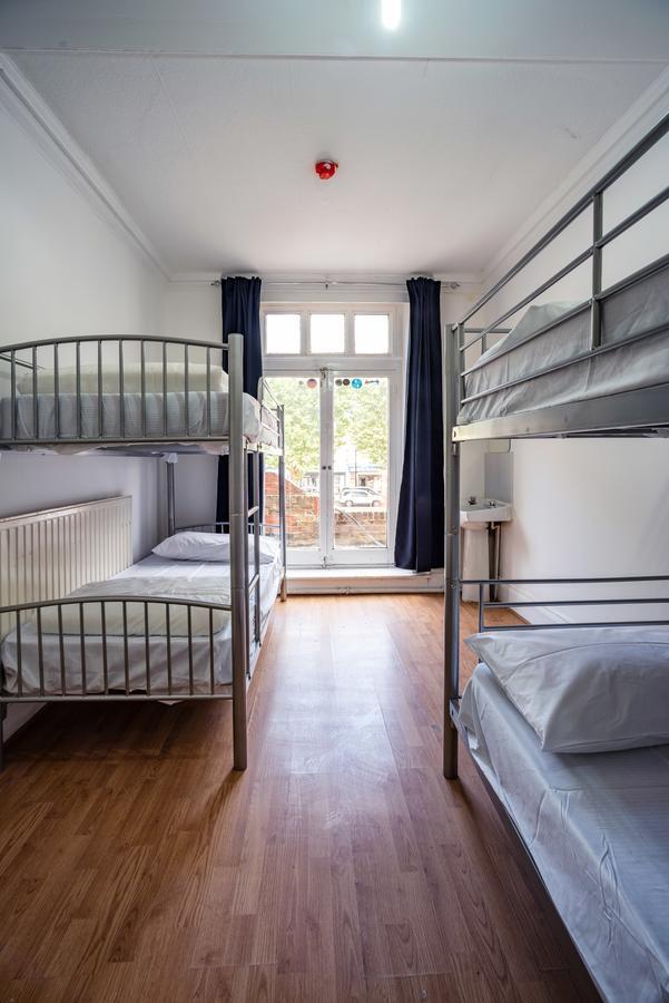 Mile End Beds Hostel Londra Exterior foto
